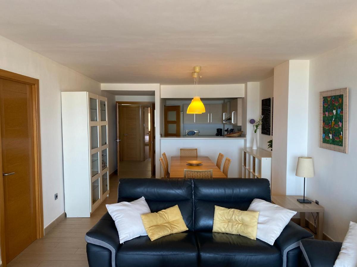 Apartment Albamar Frontline 3 Bedrooms