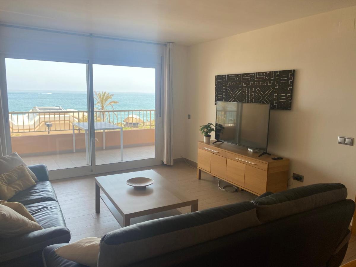 Albamar Frontline 3 Bedrooms